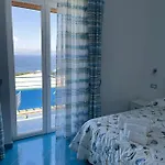 Alojamento de Acomodação e Pequeno-almoço Caprionda Capri
